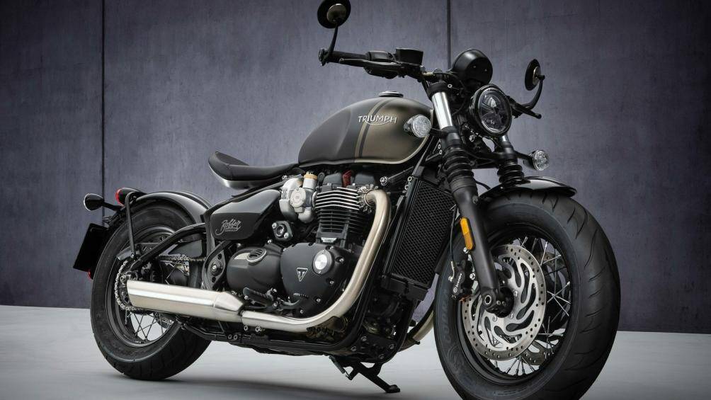 6. Triumph Bonneville Bobber 2023 (giá: 13.995 USD)