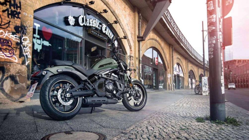 Kawasaki Vulcan S được trang bị hệ thống phanh đĩa ABS 2 kênh