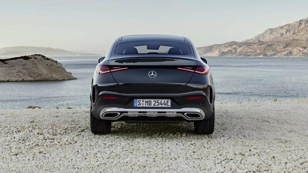 Tất cả các biến thể PHEV sẽ sử dụng một mô-tơ điện duy nhất sản sinh công suất 134 mã lực và pin 31,2 kWh cung cấp phạm vi hoạt động khoảng 113-131 km