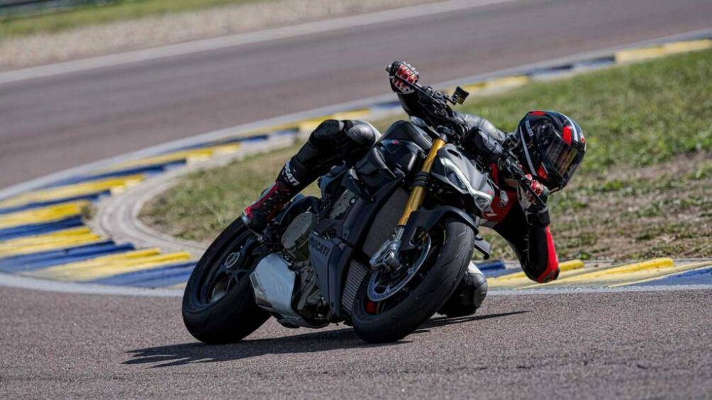 3. Ducati Streetfighter V4 SP2 2023