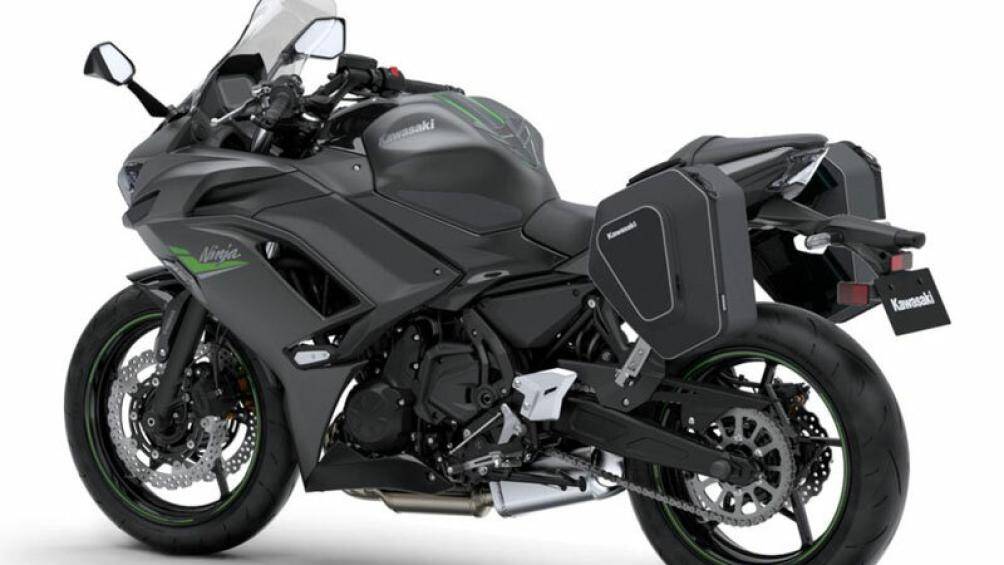 1. Kawasaki Ninja 650 Tourer 2023