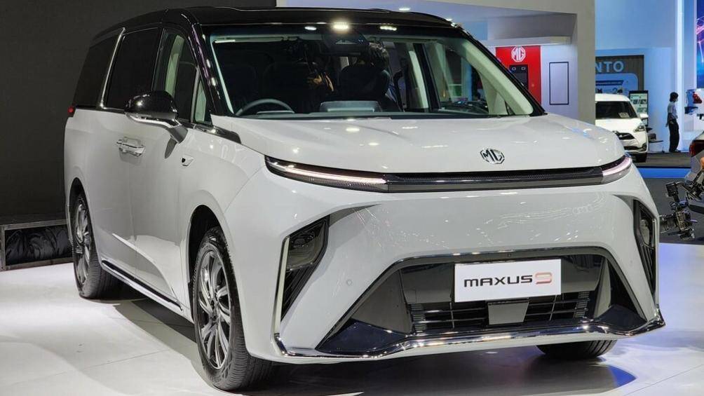 Tại Bangkok International Motor Show 2023, hãng xe Trung Quốc MG đã chính thức giới thiệu mẫu MPV thuần điện cỡ lớn Maxus9