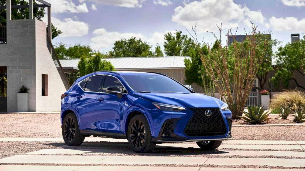 Lexus chính thức giới thiệu mẫu NX 2024 tại thị trường Mỹ với những sửa đổi nhẹ ở cả ngoại và nội thất, cùng điểm nhấn là màu sắc đặc biệt