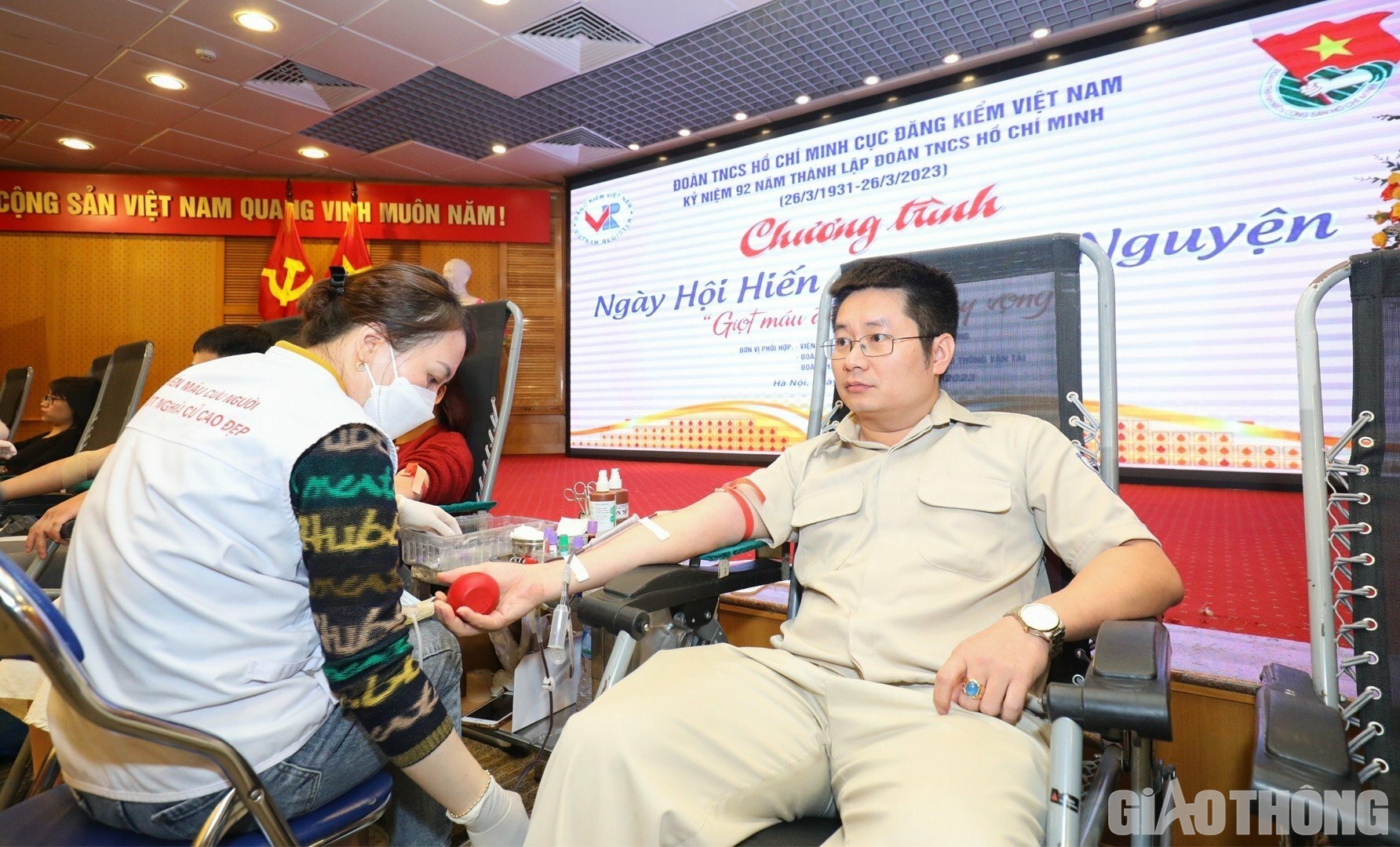 Theo Ban tổ chức, chương trình đã thu về 186 đơn vị máu, vượt so với mục tiêu đặt ra 150 đơn vị máu