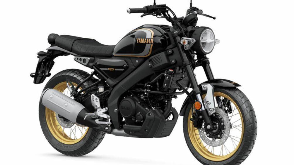 1. Yamaha XSR125 Legacy 2023