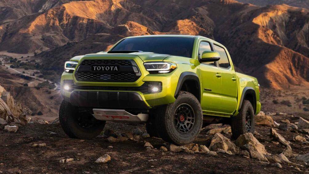 9. Toyota Tacoma: Mọi xe có khoảng sáng gầm lớn đều là miếng mồi ngon cho kẻ trộm bầu xúc tác khí thải, do có thể ra/vào gầm xe dễ dàng. Với việc là một trong những mẫu bán tải bán chạy nhất ở Mỹ, Toyota Tacoma cũng lọt vào danh sách này