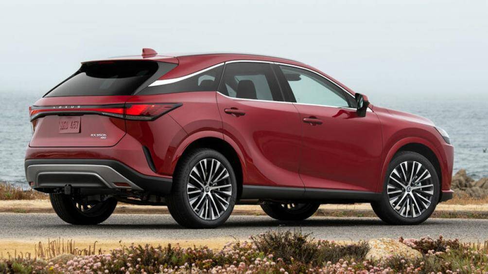 5. Lexus RX Hybrid 2023