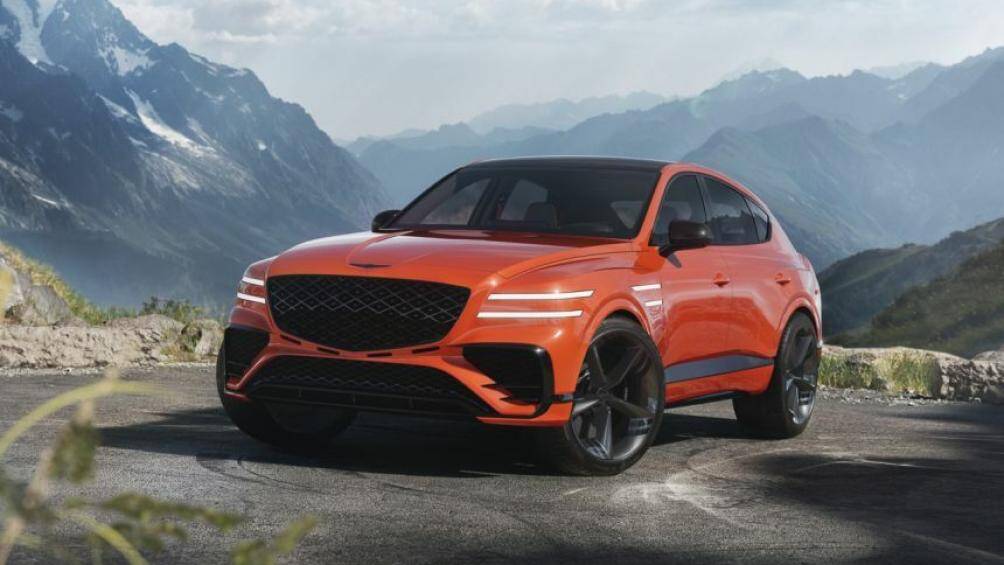 Dưới dạng concept (xe ý tưởng), Genesis GV80 Coupe có kết cấu nội thất 4 ghế, lấy cảm hứng từ concept X Speedium Coupe ra mắt năm ngoái