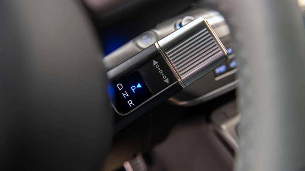 Cụm pin cơ sở 48,6 kWh cung cấp công suất 133 mã lực và mô-men xoắn 255 Nm