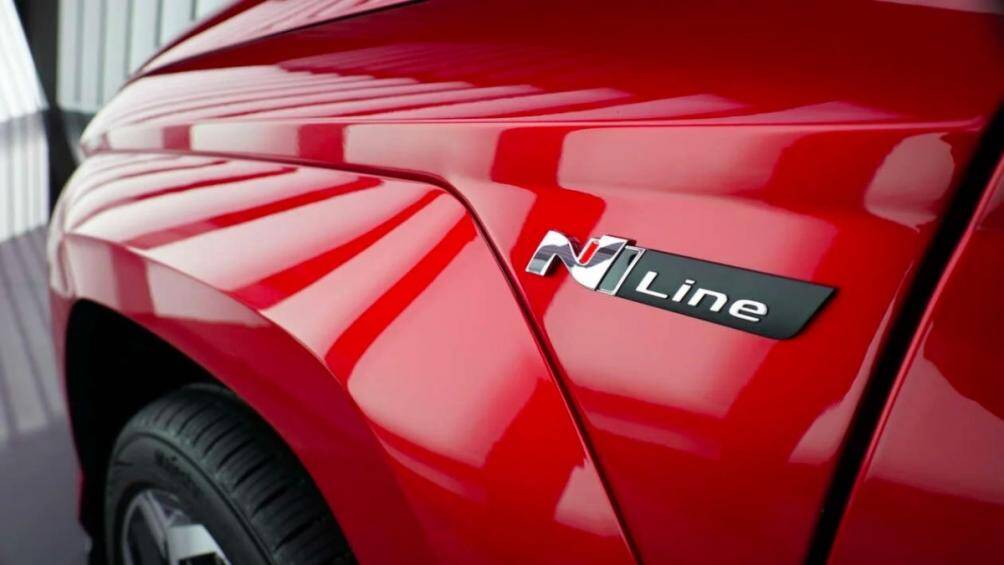 Các phiên bản Limited và N Line đều được trang bị động cơ xăng tăng áp, dung tích 1.6 lít, sản sinh công suất 190 mã lực và mô-men xoắn 264 Nm