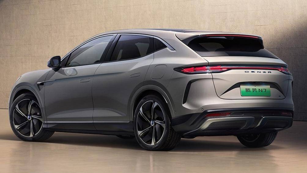 Đối với bản PHEV của N9 là Khối động cơ xăng 1.5L tăng áp với mô tơ điện, cho công suất tối đa 296 - 401 mã lực và có khả năng vận hành thuần điện tới 109 km