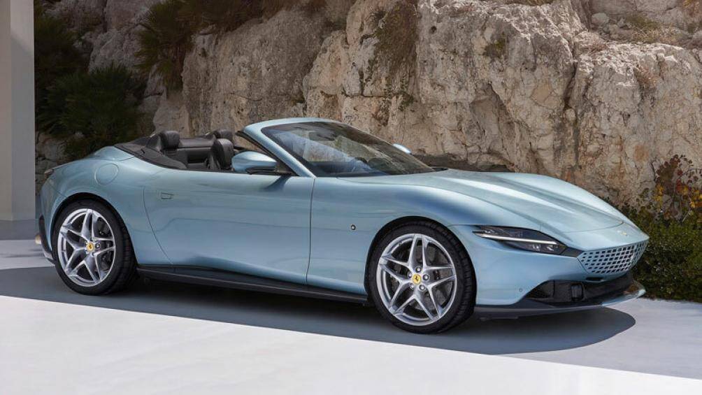 8. Ferrari Roma Spider 2023