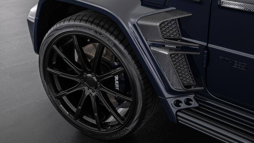 Mercedes-AMG G 63 Brabus 900 Deep Blue trang bị mâm đúc Brabus Monoblock Z "Platinum Edition" kích thước 24 inch