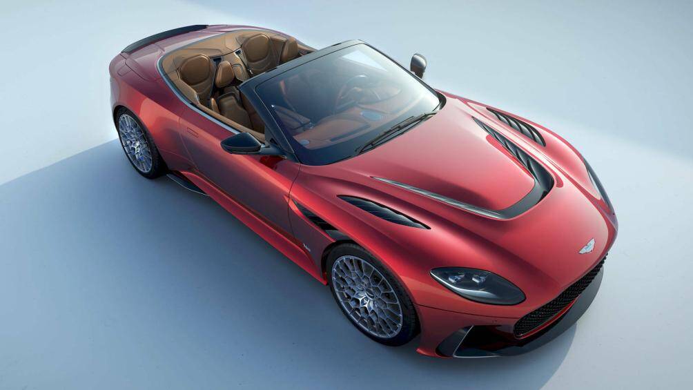 Quá trình sản xuất Aston Martin DBS 770 Ultimate đã bắt đầu đối với cả 2 kiểu thân Coupe và Volante