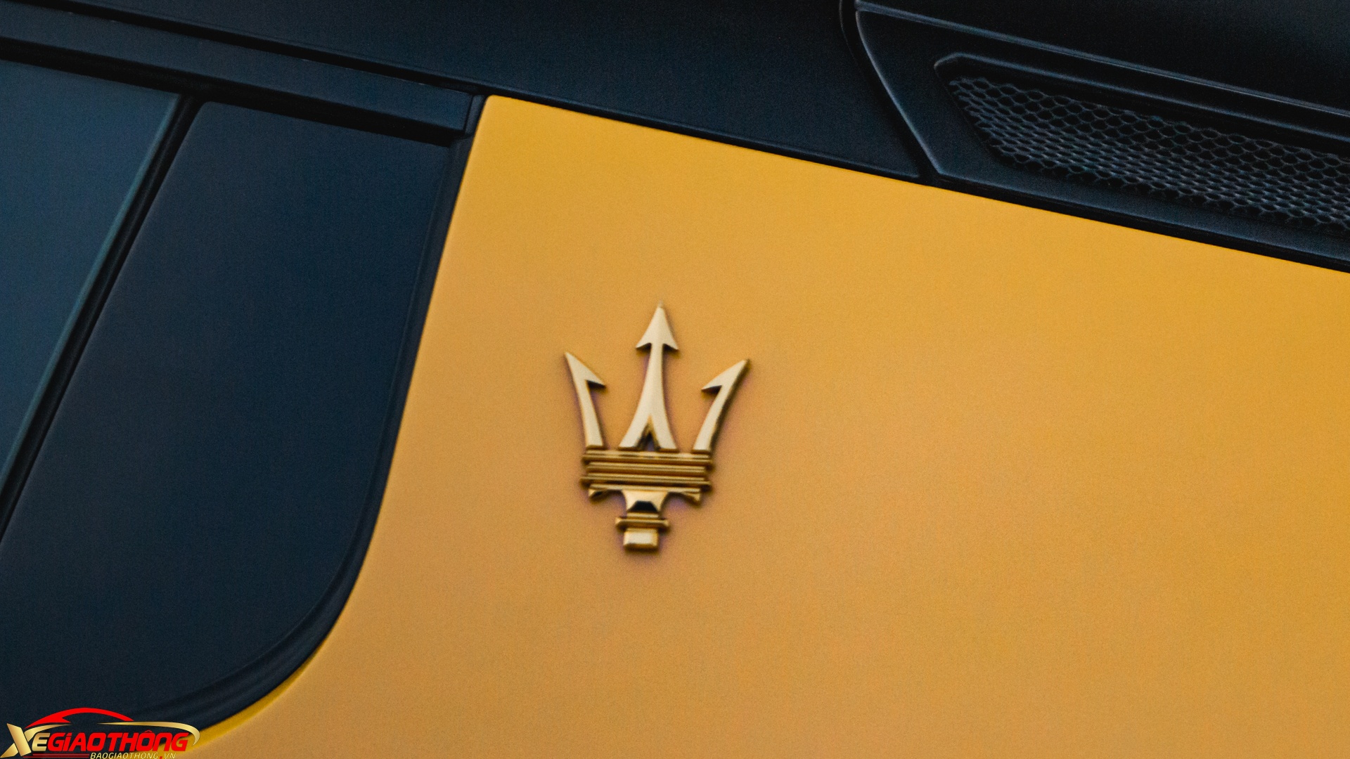 Sức chứa khoang hành lý trước và sau lần lượt là 47 và 101 lít