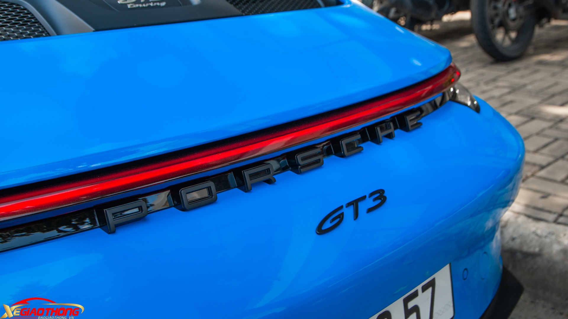 Tại Việt Nam, đã có khoảng 5 chiếc 911 GT3 thế hệ 992 được nhập về nước. Tính đến thời điểm hiện tại, đây là chiếc đầu tiên và duy nhất được nâng cấp lên phiên bản Touring tại Việt Nam