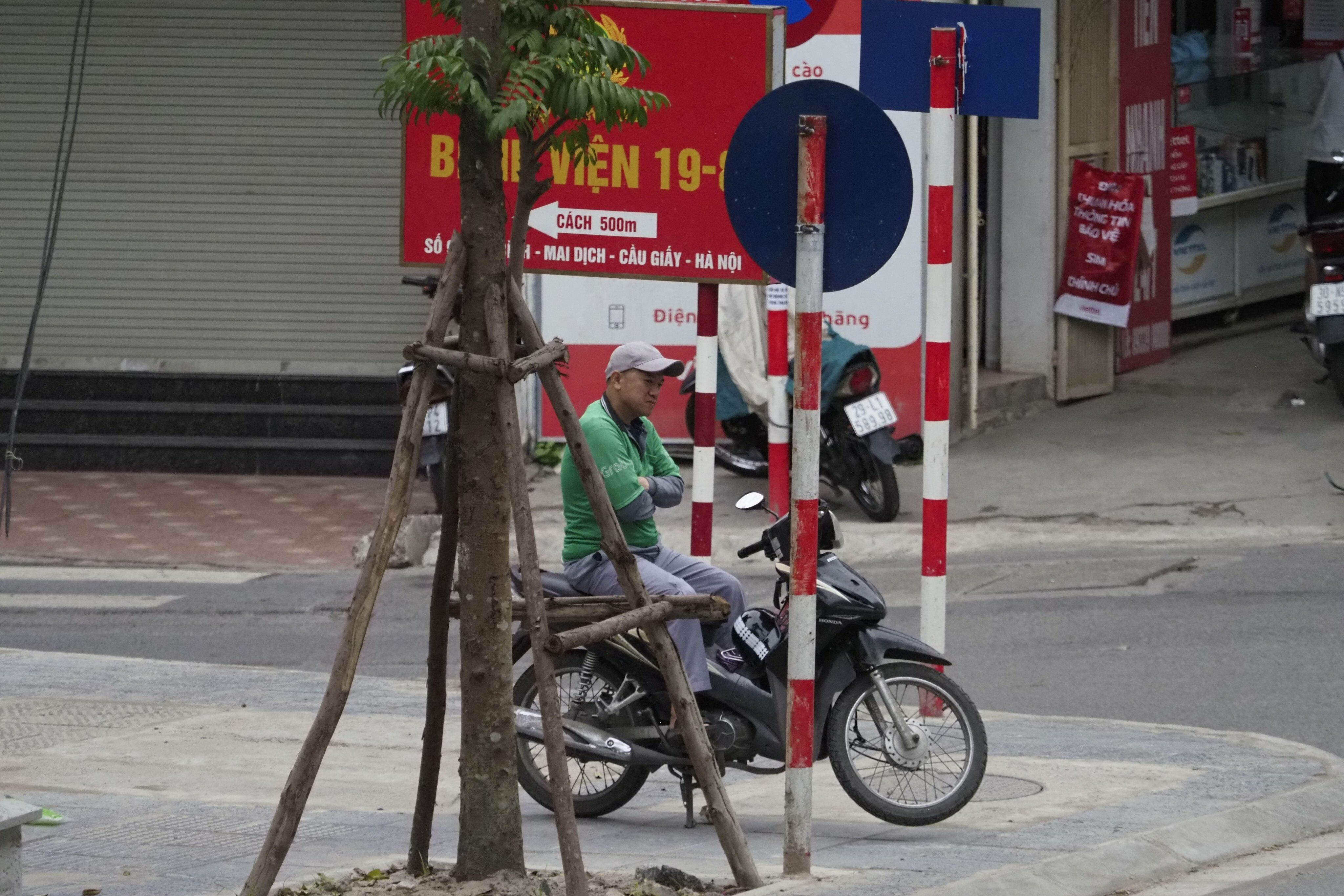 Rét nàng Bân là cách gọi trong dân gian về đợt rét cuối cùng của mùa đông, thường xảy ra vào tháng 3 âm lịch ở miền Bắc Việt Nam.