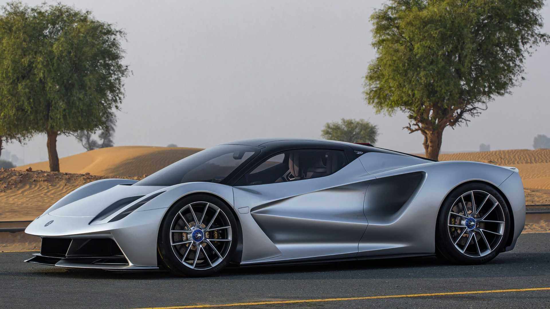 3. Lotus Evija: 4 mô-tơ điện cho tổng công suất 2.000 mã lực, tốc độ tối đa 349 km/h