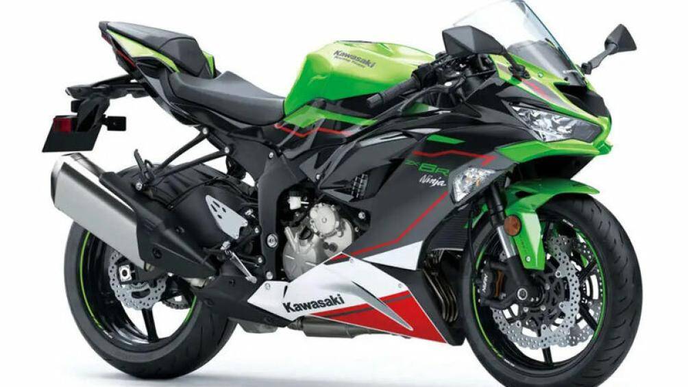 10. Kawasaki Ninja ZX-6R 2022 (công suất tối đa: 131 mã lực)