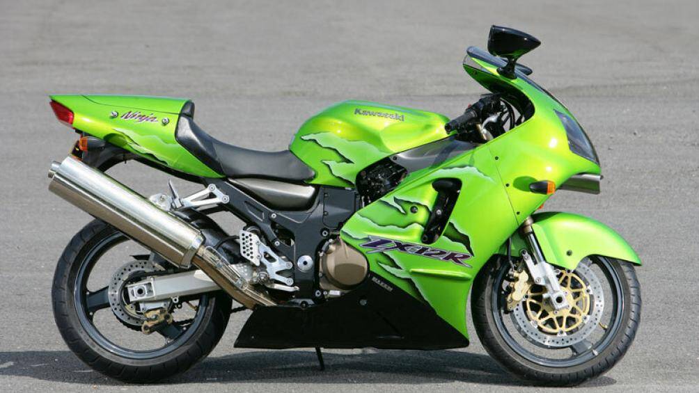 8. Kawasaki Ninja ZX-12R 2006 (công suất tối đa: 178 mã lực)