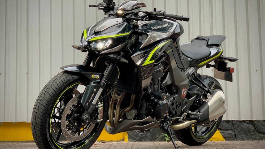 9. Kawasaki Z1000R 2023 (công suất tối đa: 142 mã lực)