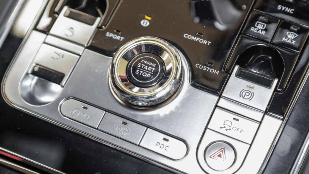 Mẫu xe Continental GT Speed sản xuất tại Anh có giá khởi điểm từ 1,135 triệu MYR (khoảng 6 tỷ đồng)