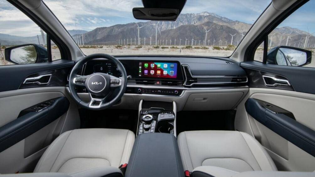 7. Kia Sportage Hybrid