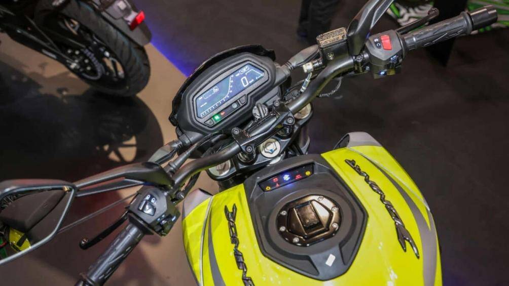 Được biết, Dominar D250 sẽ có mặt tại các phòng trưng bày đại lý ủy quyền của Modenas Malaysia trong tháng này