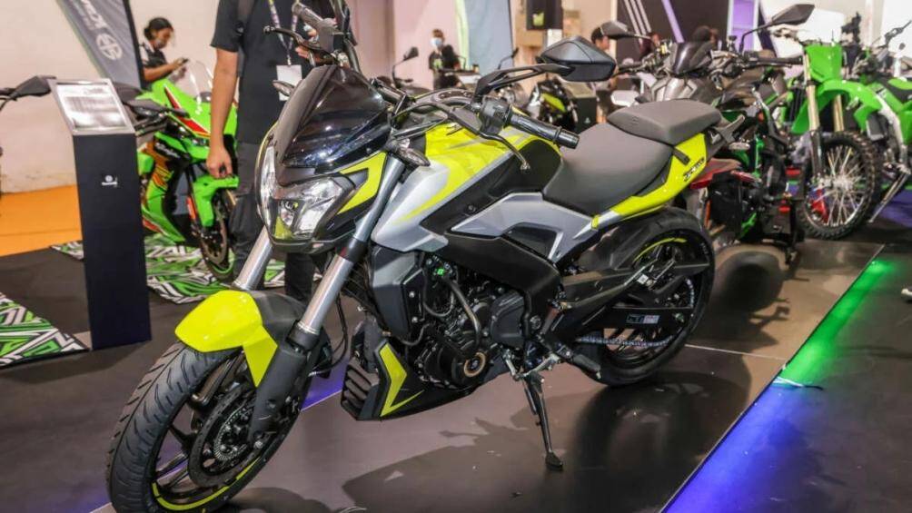 Còn đối với D250, mẫu xe này mang một số thông số kỹ thuật tương tự như Dominar D400 nhưng dung tích nhỏ hơn chỉ từ 249cc