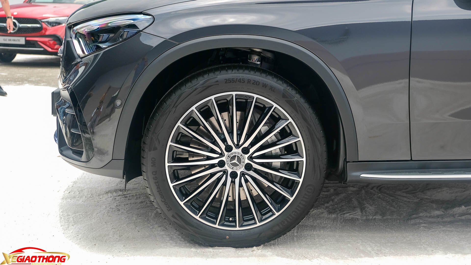 Bộ mâm hợp kim thể thao AMG đa chấu có kích thước 20 inch