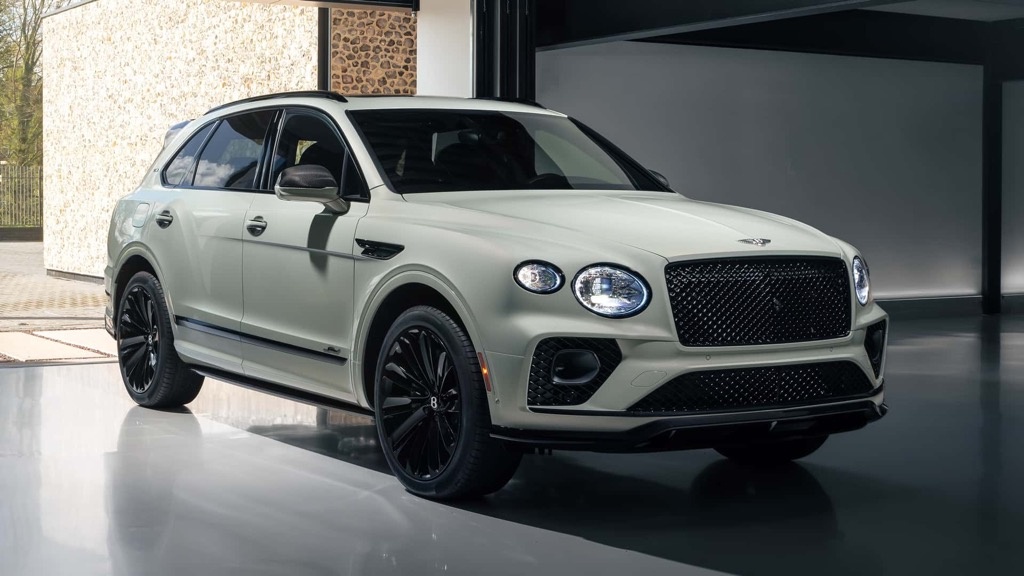 Continental GT và Continental GT Convertible có logo Speed Edition 12 trên chắn bùn trước. Bentayga và Flying Spur cũng có biểu tượng này trên trụ sau