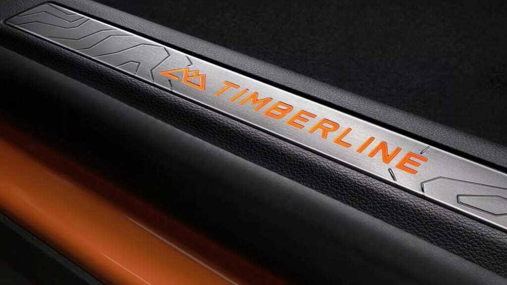 Cung cấp sức mạnh cho Ford Explorer Kunlun Peak là khối động cơ EcoBoost 2.3L tăng áp cho công suất tối đa 272 mã lực và mô-men xoắn 425Nm