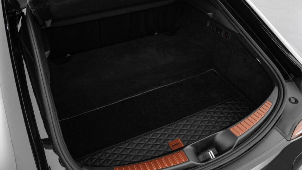 Một chiếc Brabus 930 sẽ có giá 323.435 EUR (khoảng 8,2 tỷ đồng) dành cho khách hàng tại thị trường Đức