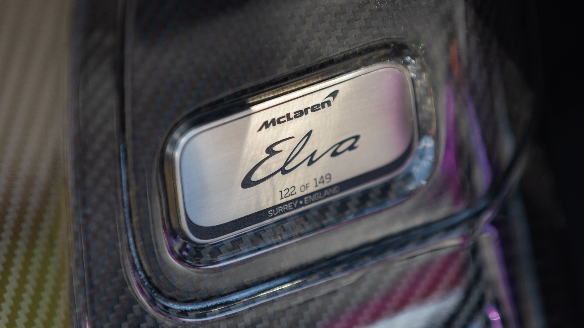 Đáng tiếc là chiếc xe vẫn chưa thể tìm được chủ nhân do không đạt mức giá sàn người bán đưa ra