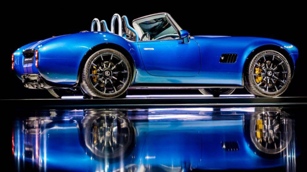 Hướng đến khả năng vận hành, AC Cobra GT Roadster được phát triển trên nền tảng khung gầm spaceframe làm từ hợp kim nhôm