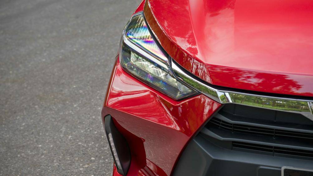Toyota Wigo 2023 sử dụng đèn chiếu sáng full-LED có tính năng đèn chờ dẫn đường