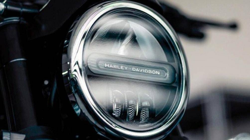 Đây là mẫu xe đầu tiên được liên doanh giữa Harley-Davidson và Hero MotoCorp