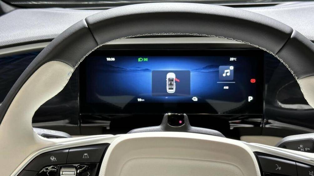 Nếu điều này là sự thật, rất có thể hãng xe Trung Quốc sẽ mang chiếc SUV Galaxy L7 về Việt Nam