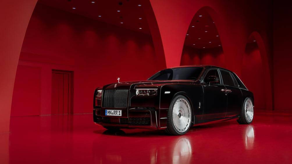 Thương hiệu con của Novitec là Spofec vừa giới thiệu gói nâng cấp dành cho Rolls-Royce Phantom Series II, giúp chiếc sedan trông cá tính hơn