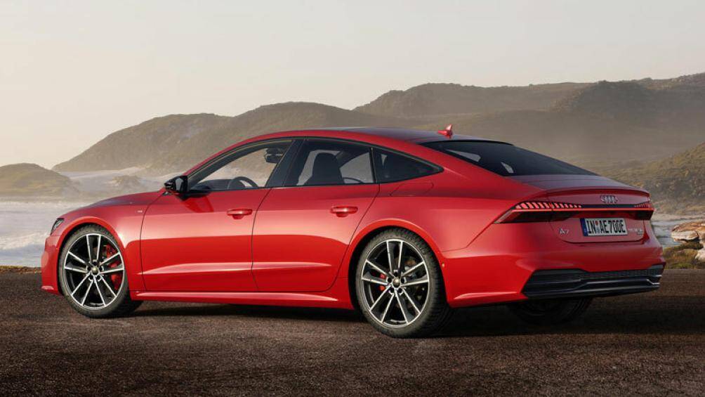 4. Audi A7 2023 (giá khởi điểm: 69.200 USD)