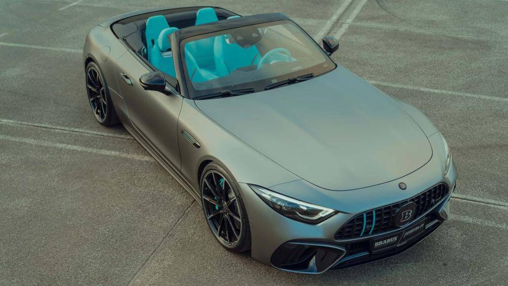 Hãng độ Fostla của Đức đã hoàn thành gói độ đặc biệt trên chiếc Mercedes-AMG SL63 với tông màu xanh Tiffany độc đáo