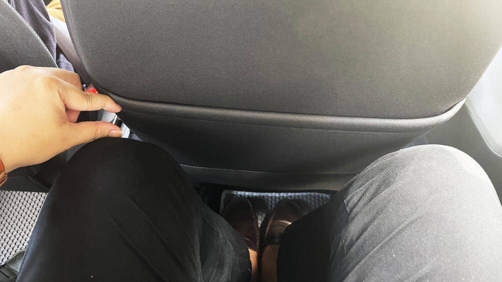 Tuy kích thước nhỏ gọn song không gian xe được đánh giá đủ dùng thoải mái cho 4 người lớn