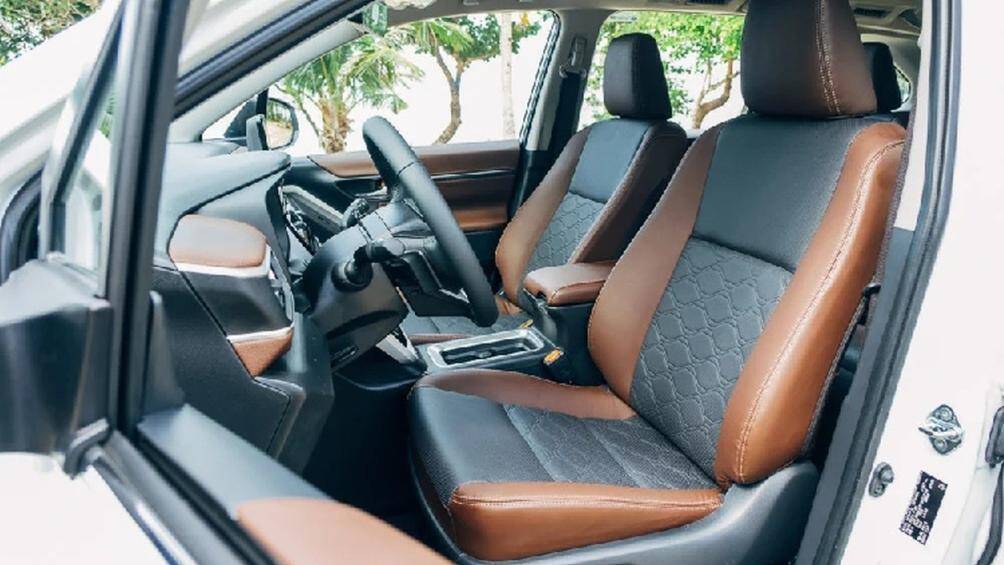 Trang bị an toàn tiêu chuẩn của Toyota Zenix 2023 ở Philippines gồm có 2 túi khí, camera lùi, hệ thống chống bó cứng phanh ABS, phân phối lực phanh điện tử EBD