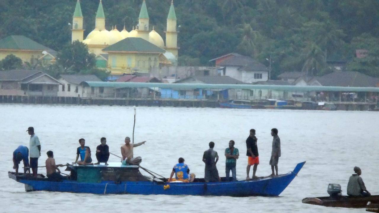 Chìm tàu cao tốc chở 78 người tại Indonesia, ít nhất 11 người thiệt mạng