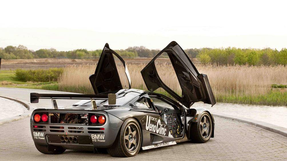 Bên cạnh F1 GTR, khách hàng còn được chiêm ngưỡng Artura – siêu xe hybrid động cơ V6 thương mại đầu tiên của McLaren và siêu xe 720S mang động cơ V8