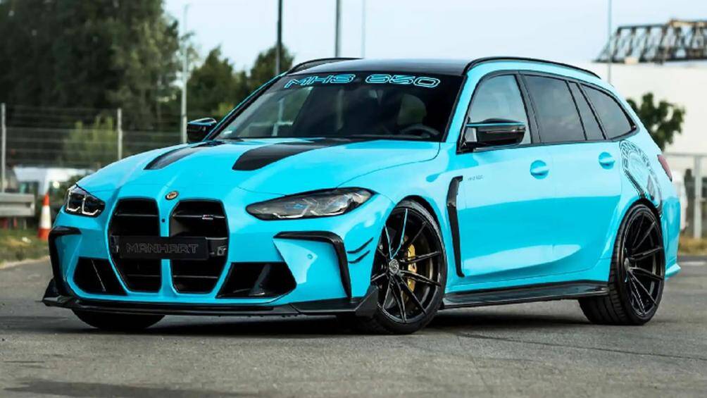 Chiếc BMW M3 Touring nhanh và đặc biệt hơn với gói nâng cấp của hãng độ Manhart, giúp xe có kiểu dáng và hiệu suất khác biệt.