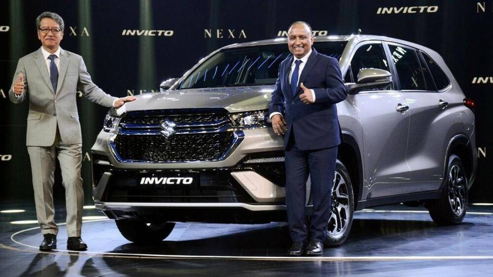 Ngày 5/7/2023, liên doanh Maruti Suzuki đã chính thức ra mắt mẫu MPV Hybrid mới mang tên Invicto ở thị trường Ấn Độ.
