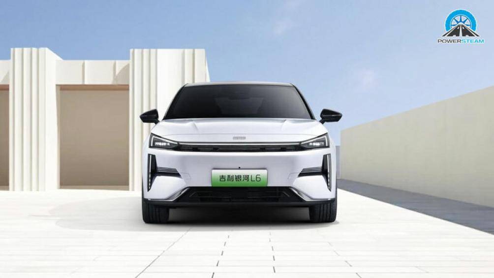 Về ngoại hình, mặt trước của Geely Galaxy L6 được xử lý bằng lưới tản nhiệt khép kín, cụm đèn chia đôi và các chi tiết dải đèn xuyên thấu bắt mắt.