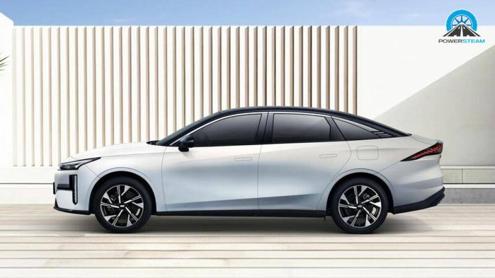 Nhìn từ bên hông, Geely Galaxy L6 sử dụng kiểu dáng trượt về phía sau, được trang bị tay nắm cửa ẩn và bánh xe 5 chấu kép.