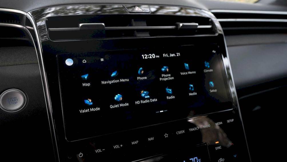 Hyundai chưa công bố thông tin về giá cho Santa Cruz 2024 tại thị trường Mỹ nhưng giá bán có thể tăng thêm vài trăm USD so với phiên bản tiền nhiệm.